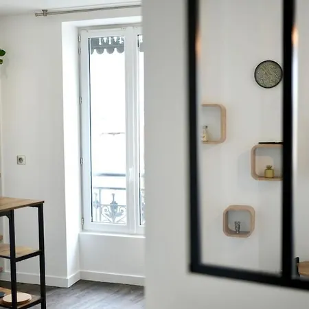 Appartement Atelier Cosy Félix à 10 Minutes De La Gare